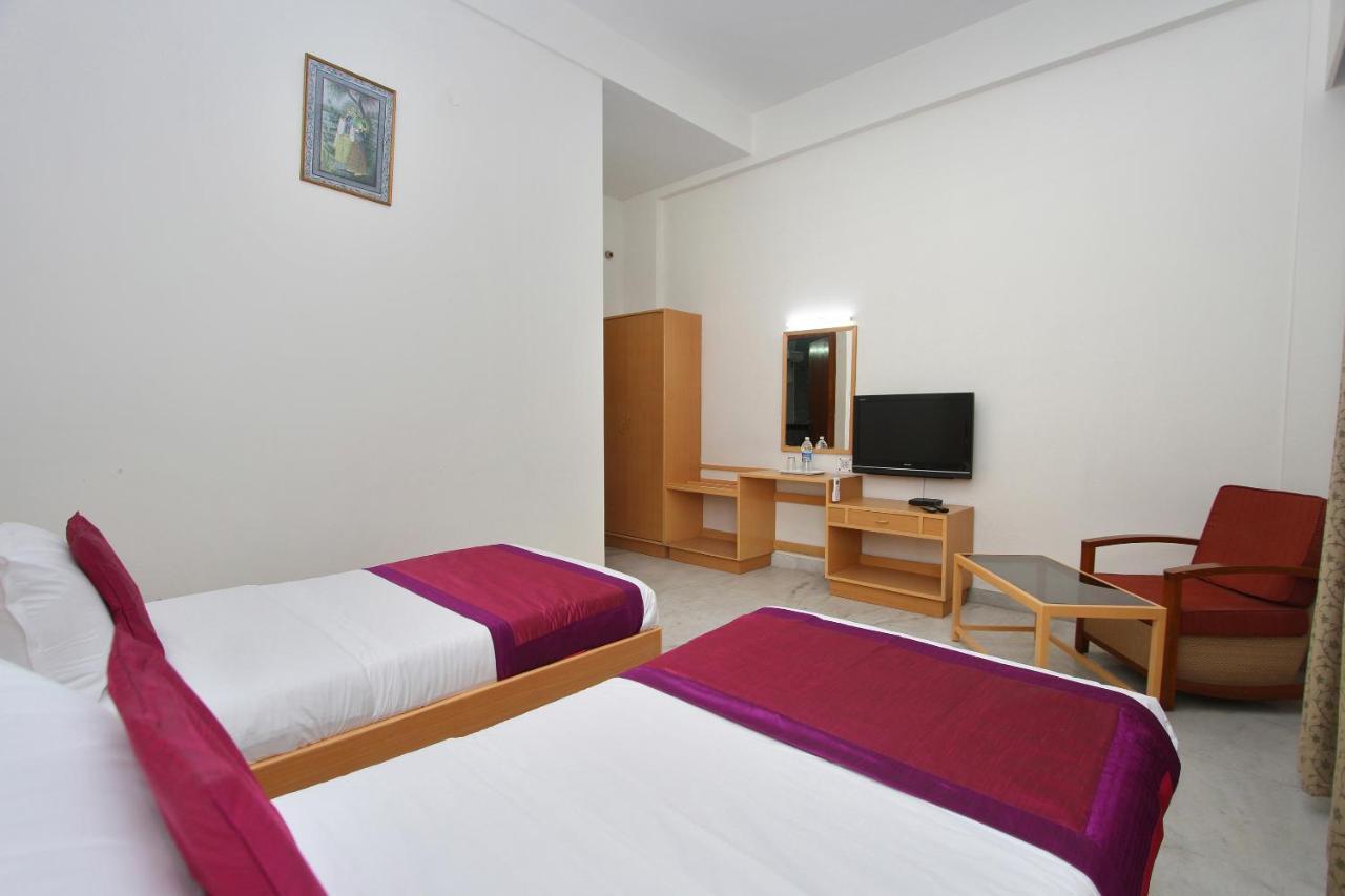 Oyo 5345 Hotel Sai Rennaissance Bangalore Bagian luar foto